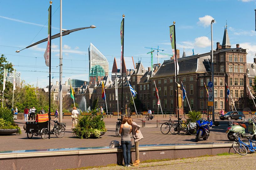 Binnenhof Den Haag by Brian Morgan