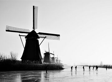 patins et moulins à vent sur Annemieke van der Wiel