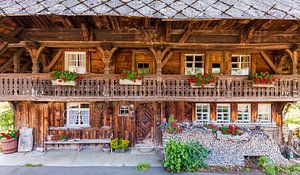 Schwarzwaldhof im Hochschwarzwald bei Todtnau von Werner Dieterich