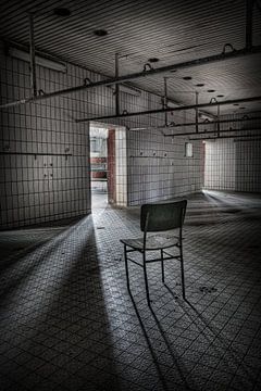 The shower (Urbex) by Eus Driessen