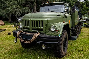Camion de l'armée de la Seconde Guerre mondiale.