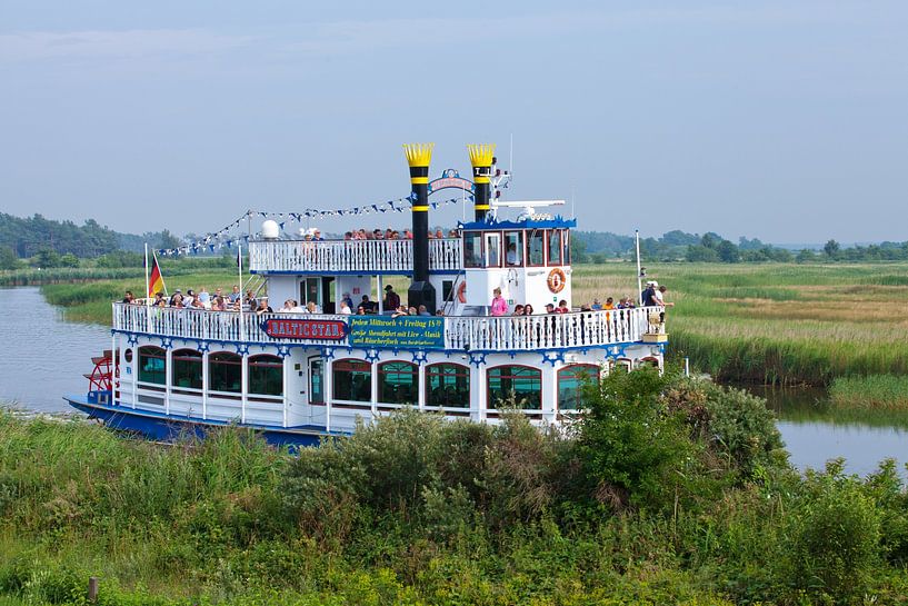 Oostzee - Excursieboot op de Prerower Strom (Darß) van t.ART