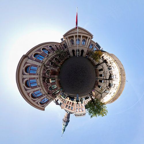 Planet Harmony complex