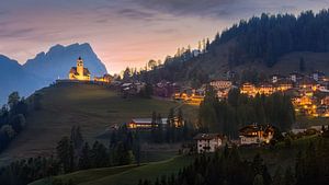 Colle Santa Lucia ein Abend in den italienischen Dolomiten
