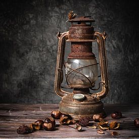 Nature morte - vieille lanterne rouillée sur Mariette Kranenburg