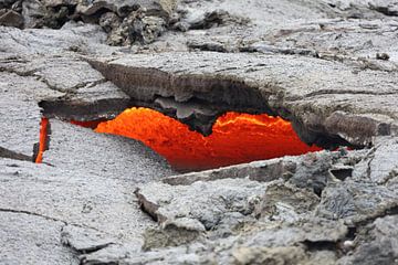 Volcan de lave sur G. van Dijk