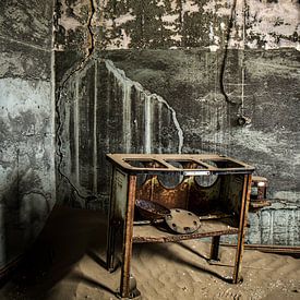 Vervallen fornuis in Kolmanskop (Namibië), Urbex van Beeldpracht by Maaike