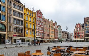 De beaux bâtiments sur la place Rynek à Wrocław, en Pologne 1/8