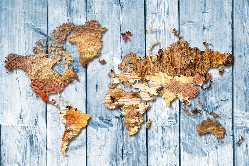Wooden world map by Arjen Roos