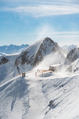 Snow landscape - schaufelsptize - Fulpmes - Stubai - Tyrol - mountains - snow - blue sky - eastern