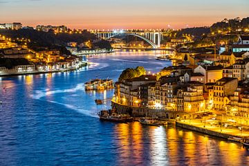 Porto, Portugal van Peter Schickert