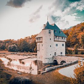 The castle of Crupet by HotspotsBenelux