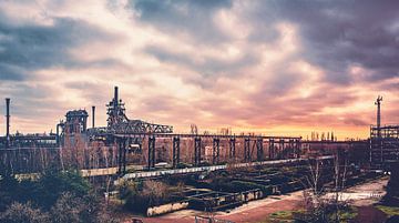 Landschaftspark Duisburg Nord - Panorama Silhouette - staalfabriek, kolenmijn en hoogoven in het Ruh van Jakob Baranowski - Photography - Video - Photoshop