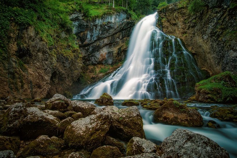 Gollinger Wasserfall van Martin Podt