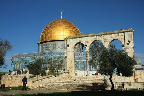 Mosque of the dome of the rock in Jerusalem. The shrine of the Muslim world is a mosque with a dome 