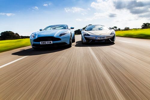Mclaren 570GT vs Aston Martin DB11