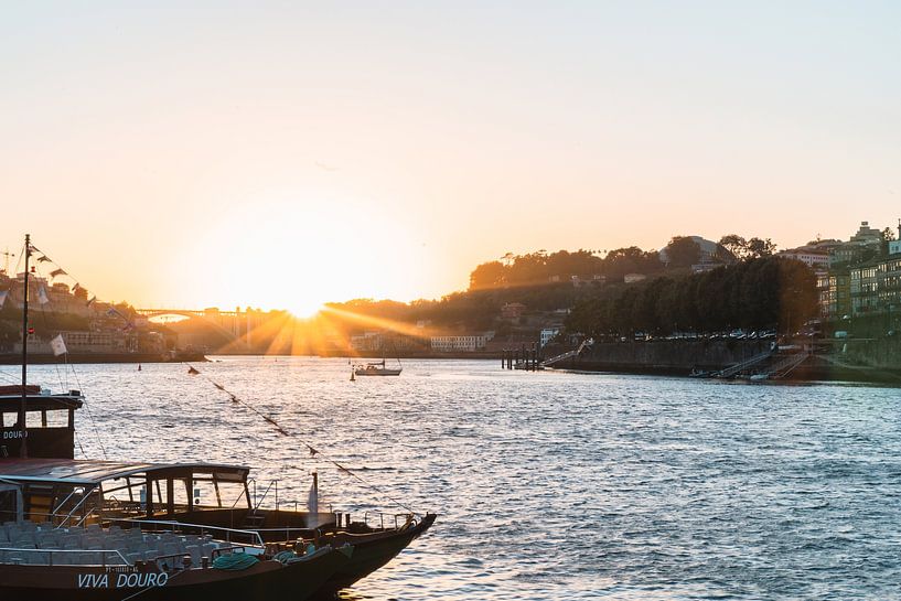 Soleil couchant à Porto par Bastiaan’s shop