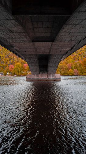 Autumn-Bridge