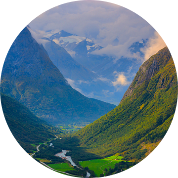 Uitzicht tussen Stryn en Geiranger, Sogn og Fjordane, Noorwegen van Henk Meijer Photography