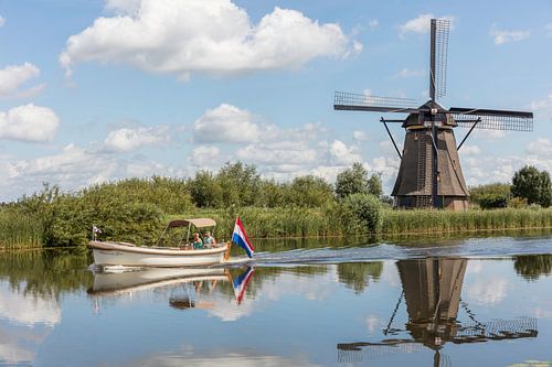 Kinderdijk, molen met boot