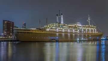 Het ss Rotterdam in Rotterdam van MS Fotografie | Marc van der Stelt