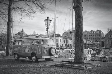 Historisches Dordrecht am Wijnhaven in Dordrecht von Rick Van der Poorten