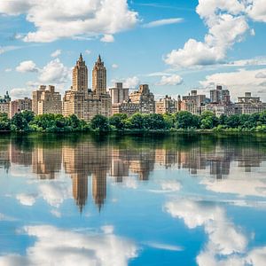 Ein Blick auf New York City vom Central Park van Hannes Cmarits