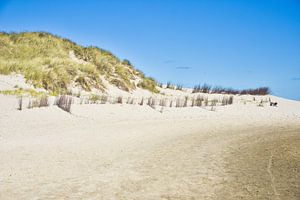 At the beach (Texel) van Alessia Peviani