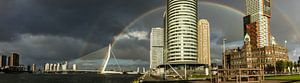 Regenboog in Rotterdam von Michel van Kooten