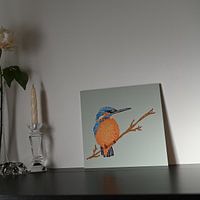 Klantfoto: Pointillisme kunstwerk IJSVOGEL OP EEN TAK van Studio Spanjersberg, op HD Metal