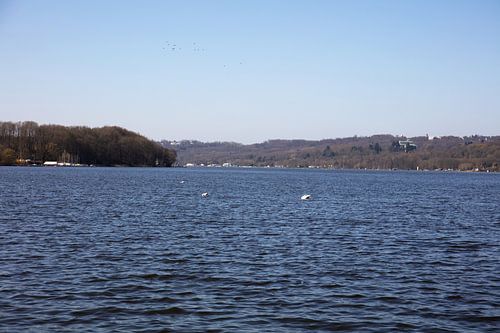 Impressies van het Baldeney-meer in Essen, Duitsland