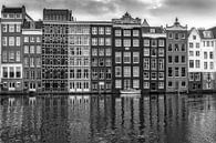 Oude pakhuizen in Amsterdam  van Cees Stalenberg thumbnail