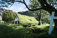 Turfkerk in het groen