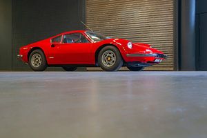 Ferrari Dino 246 GT klassischer italienischer Sportwagen