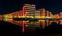 De Phoenixsee havenpromenade bij nacht