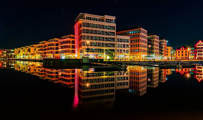 The harbor promenade of the Phoenixsee at night by TB-Fotogalerie