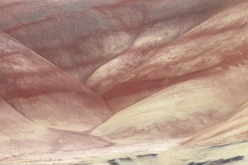 Painted Hills in the John Day Fossil Beds National Monument at Mitchell City, Wheeler County, Northe von Frank Fichtmüller