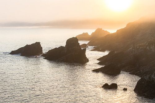Lueur matinale sur l'horizon atlantique