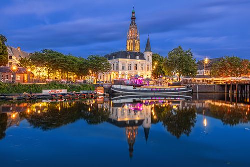 An evening in Breda overlooking the beautiful Great Church
