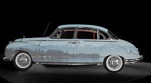 BMW 502 Art Car mit Alpenpanorama
