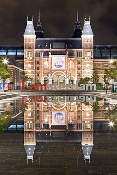 Rijksmuseum spiegeling te Amsterdam van Anton de Zeeuw