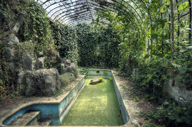Urbex - Pool by Angelique Brunas