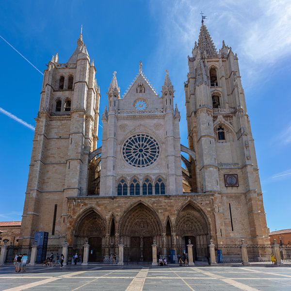 Front view of Cathedral of Leon in Spain by Joost Adriaanse