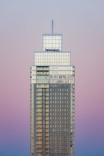 Pink Sunset Tower (Zalmhaventoren) van Picture Siron