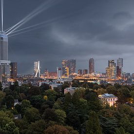 Salmon harbour tower with light show by Prachtig Rotterdam