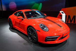 Porsche 911 Carrera 2 Coupé (992-serie) sportwagen van Sjoerd van der Wal Fotografie