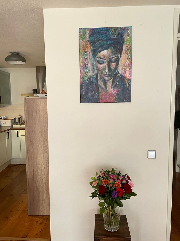 Listen  by Ariska Keldermann-Simons 