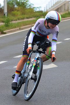 Antonia Niedermaier wereldkampioene tijdrijden van FreddyFinn