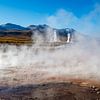 Landschap met geisers van El Tatio in het Andes gebergte, Chili, Zuid-Amerika van WorldWidePhotoWeb