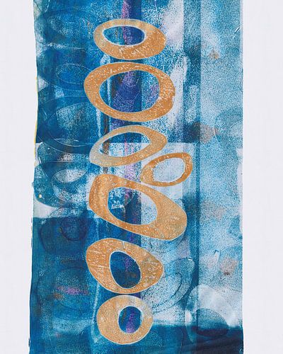 Golden Circle Print op blauwe achtergrond